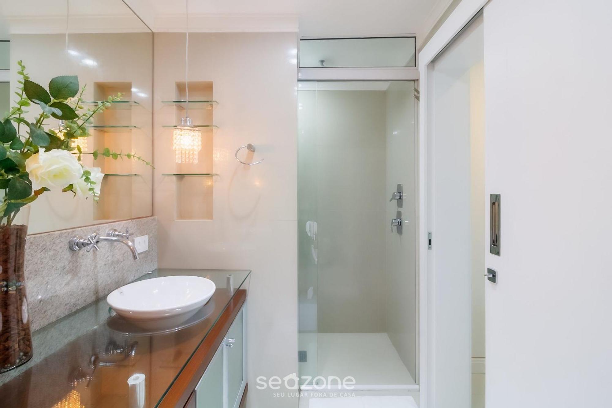 Apartamento Amplo Apto Com Excelente Vista Mar Etl2702